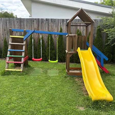 Family Tree Apartment