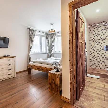 Apartment Family Tree