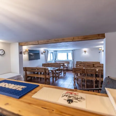 Family Tree Apartment