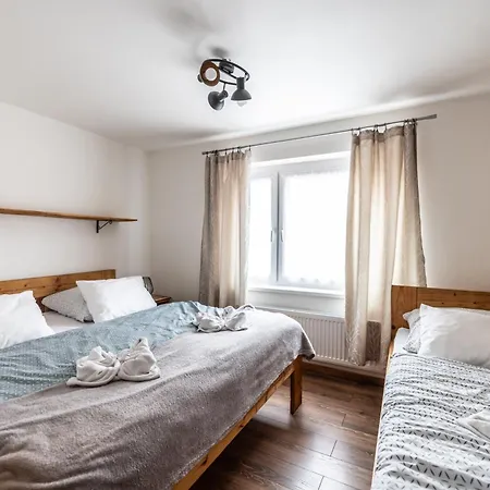 Apartment Family Tree Liptovsky Mikulas